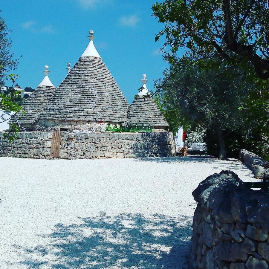 Trulli Di Ivana 奥斯图尼 外观 照片